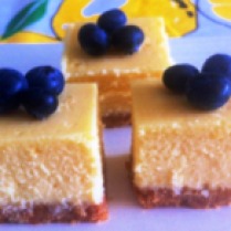 https://thepaddingtonfoodie.com/2012/11/15/la-dolce-vita-baked-limoncello-and-ricotta-cheesecake-italian-style/