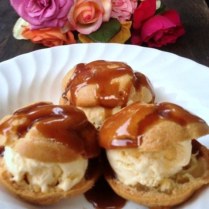 https://thepaddingtonfoodie.com/2013/02/18/mes-petits-choux-ice-cream-choux-pastry-puffs-with-nigella-lawsons-salted-caramel-sauce/