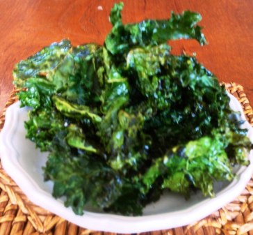 https://thepaddingtonfoodie.com/2013/02/27/a-little-naughty-but-very-very-good-for-you-oven-baked-kale-chips/