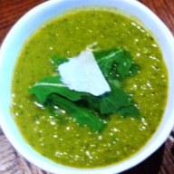 https://thepaddingtonfoodie.com/2012/10/15/fast-and-delicious-pea-and-rocket-soup/