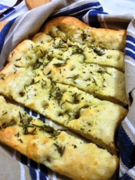 https://thepaddingtonfoodie.com/2013/04/13/annabel-langbeins-crusty-flat-bread-recipe-mashed-potato-dough-three-ways-with-rosemary-and-salt-focaccia-pizza/