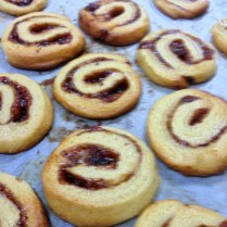 https://thepaddingtonfoodie.com/2013/06/17/more-sunday-night-baking-butter-swirls-with-plum-jam-and-almond-meal/