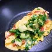 https://thepaddingtonfoodie.com/2013/06/08/the-5-2-challenge-fast-day-quick-meal-tomato-and-chilli-omelette-with-avocado-and-fresh-herbs/