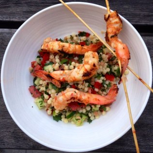 https://thepaddingtonfoodie.com/2013/11/08/eat-fast-and-live-longer-a-5-2-fast-day-meal-idea-under-400-calories-barbecued-harissa-prawns-with-an-israeli-couscous-salad/