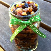 https://thepaddingtonfoodie.com/2013/11/14/christmas-pantry-essentials-homemade-fruit-mince-two-ways-traditional-and-with-a-modern-twist/