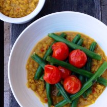 https://thepaddingtonfoodie.com/2013/12/06/eat-fast-and-live-longer-a-5-2-fast-day-recipe-idea-under-300-calories-red-lentil-dahl-with-roasted-vine-ripened-cherry-tomatoes-green-beans-and-mint/