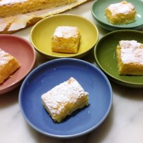 https://thepaddingtonfoodie.com/2014/04/14/retro-baking-classic-lemon-sponge-squares/