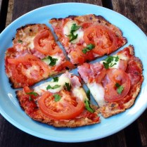 https://thepaddingtonfoodie.com/2014/08/11/eat-fast-and-live-longer-a-5-2-fast-diet-recipe-idea-under-300-calories-melanies-barley-wrap-pizza/