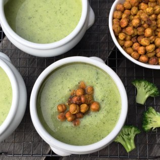 https://thepaddingtonfoodie.com/2015/06/01/eat-fast-and-live-longer-a-5-2-fast-diet-recipe-idea-under-200-calories-creamy-broccoli-soup-with-crispy-oven-roasted-chickpeas/
